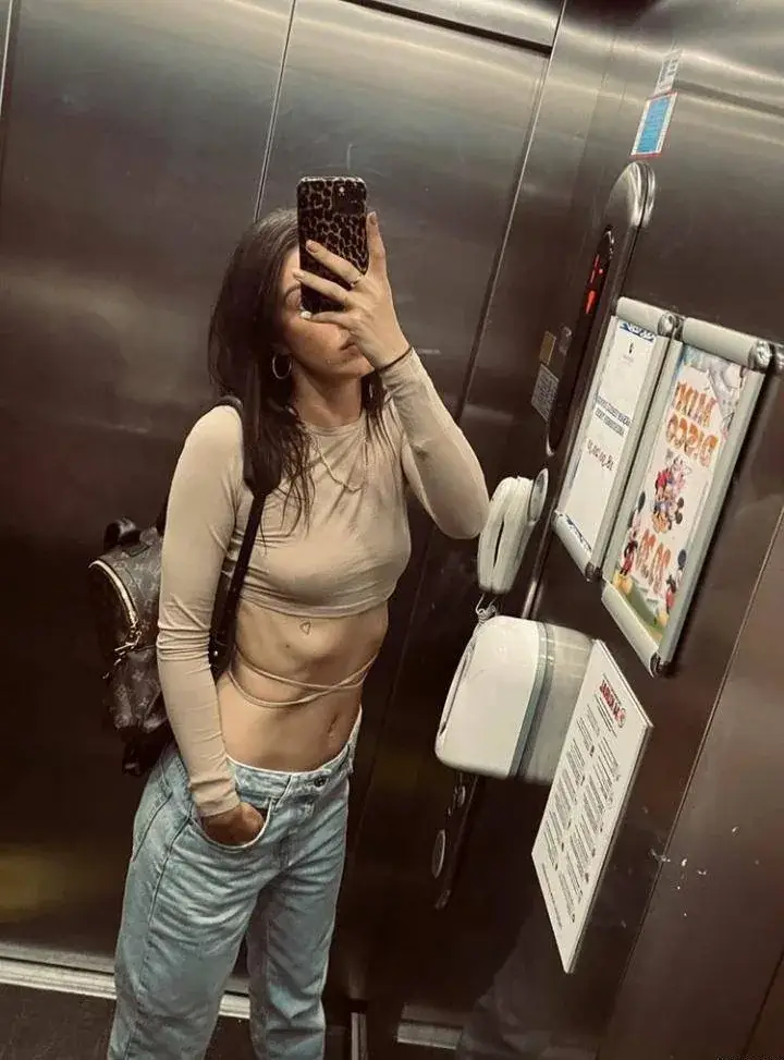 PoojaAfterDark51